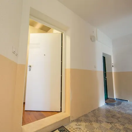 Luxury Silente Bacvice 1 Split