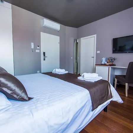 Luxury Silente Bacvice 1 Gasthof 4*