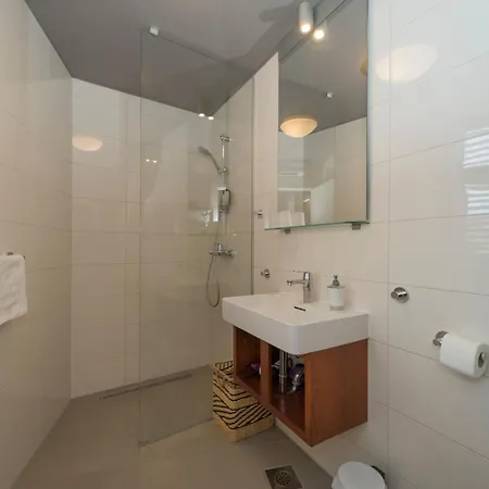 Гостьовий будинок Luxury Silente Bacvice 1