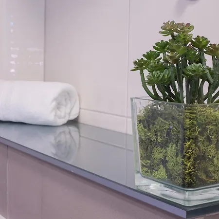 Luxury Silente Bacvice 1 招待所 4*